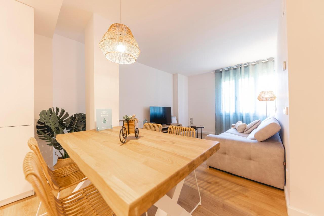 Bravissimo Sirenes, 2-Bedroom Apartment Жирона Экстерьер фото